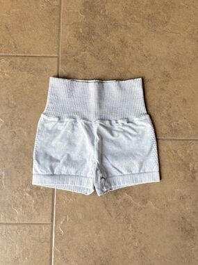 Free People Movement High-Waist Ribbed Shorts • Light Gray